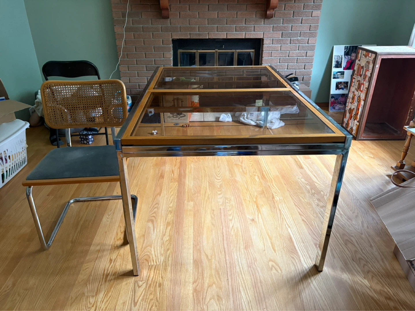 Vintage Glass Top dinning room table - photo 3