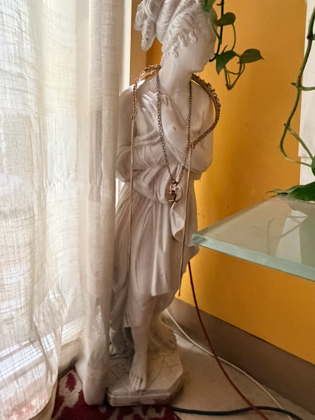 White Grecian Statue with Necklaces - photo 2