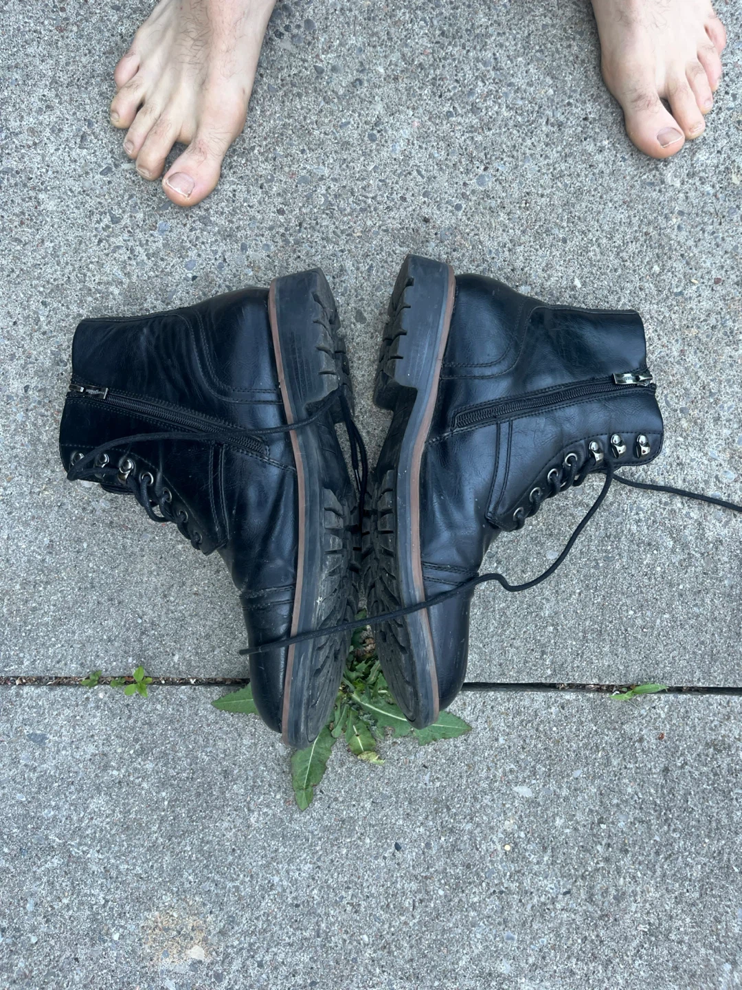 Black Lace-Up Combat Boots size 11 - photo 2