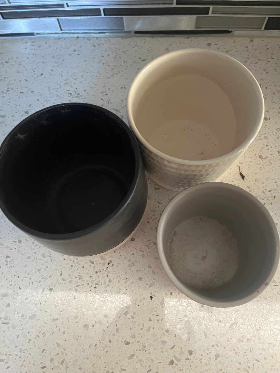 Set of 3 Ceramic Planters - photo 4