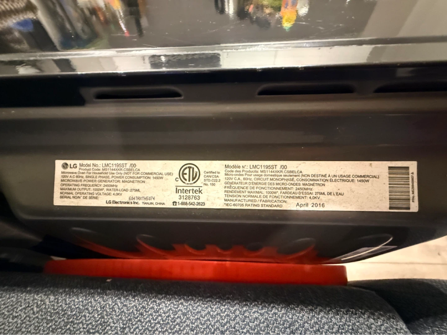 LG Stainless Steel Microwave Oven - photo 4
