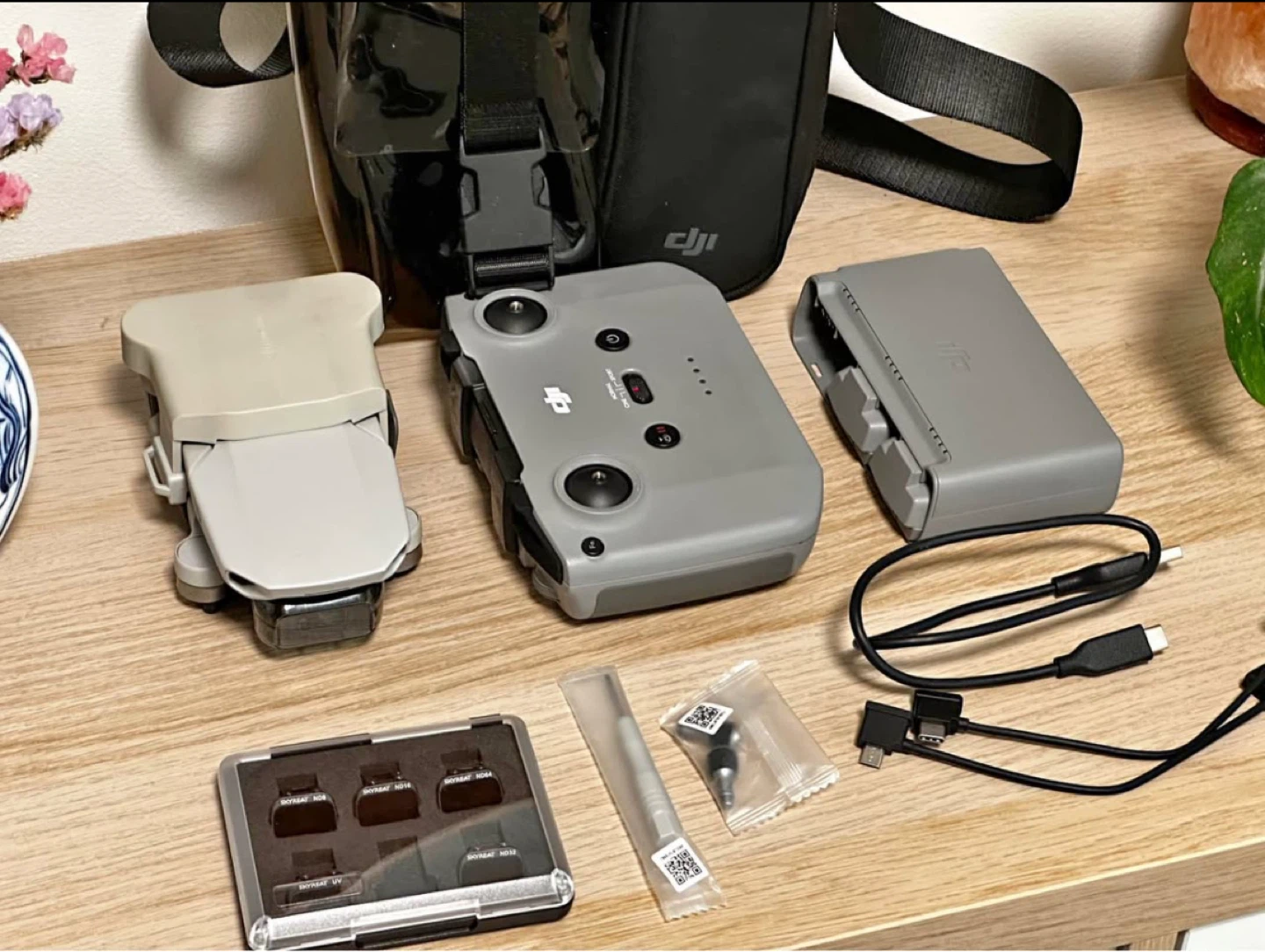 DJI Mini 2 Fly More Combo Drone