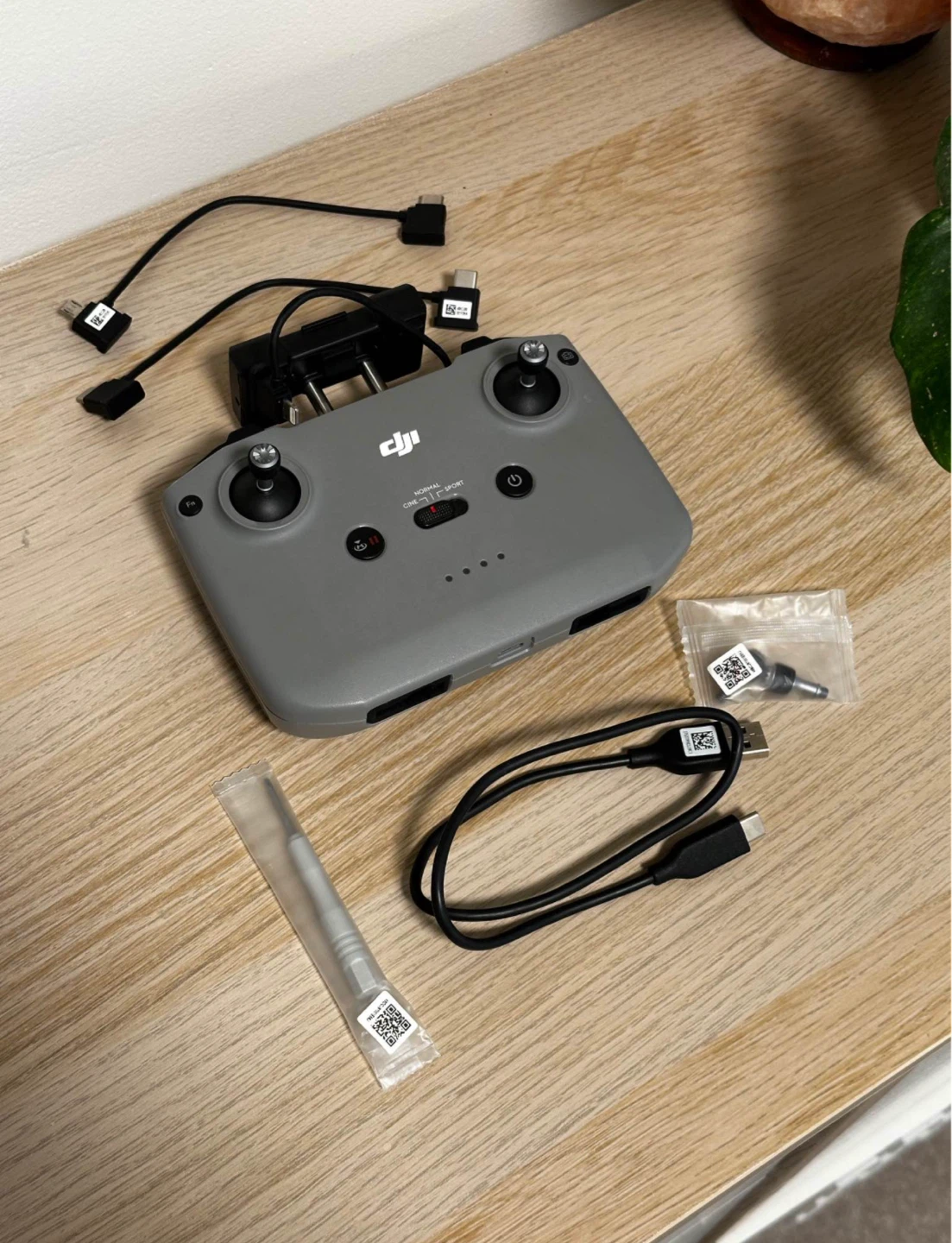 DJI Mini 2 Fly More Combo Drone - photo 2
