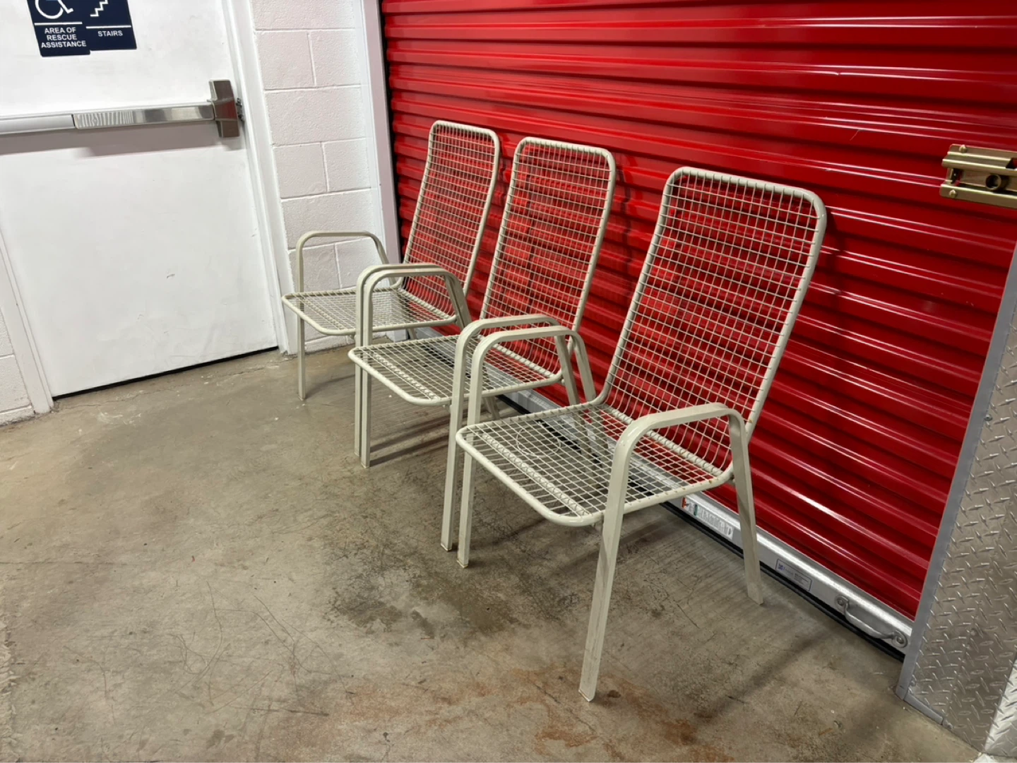 Vintage Set of 3 Emu Rio Style Outdoor Stackable ArmChair - photo 3