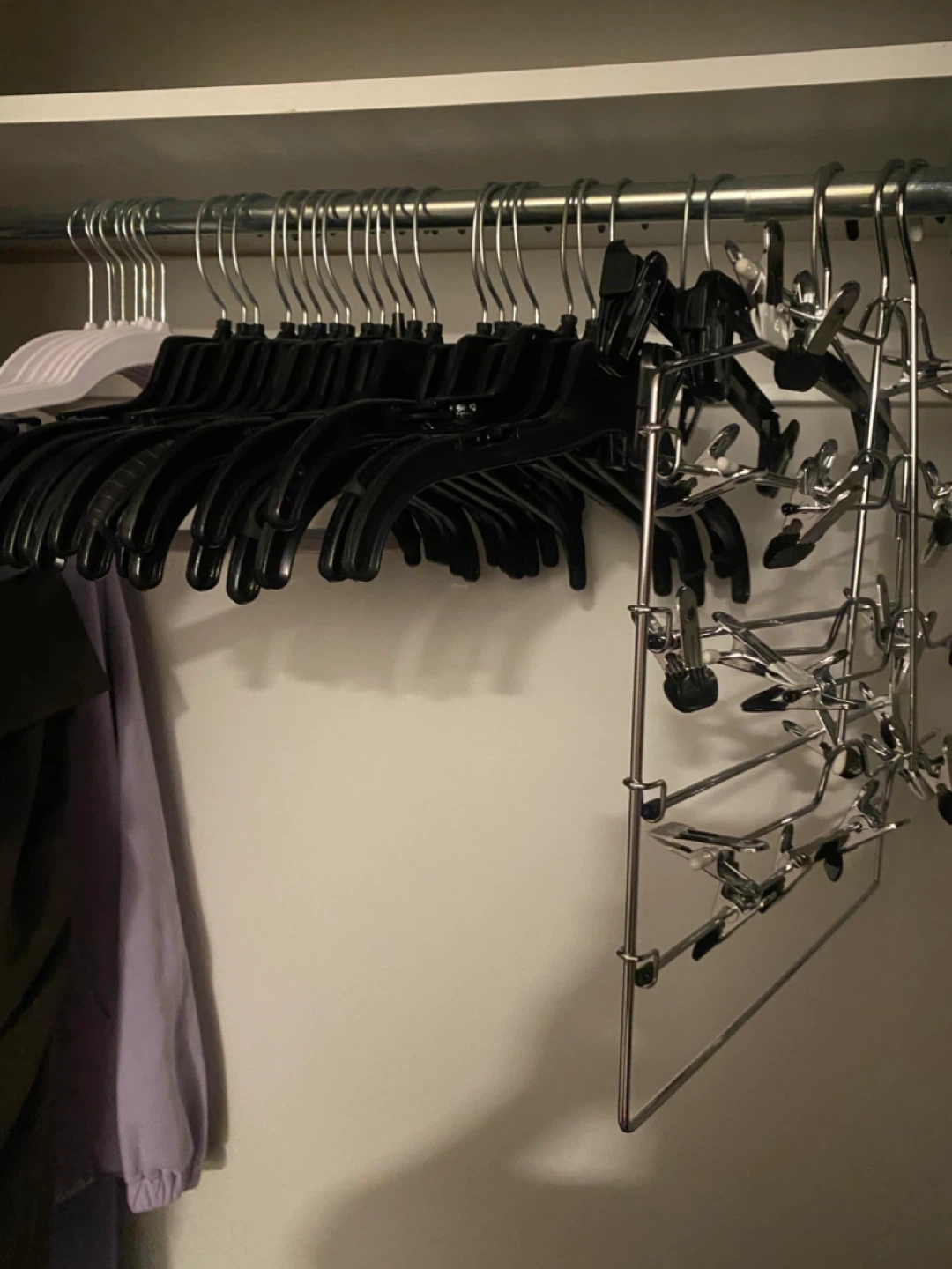 10 Black Hangers