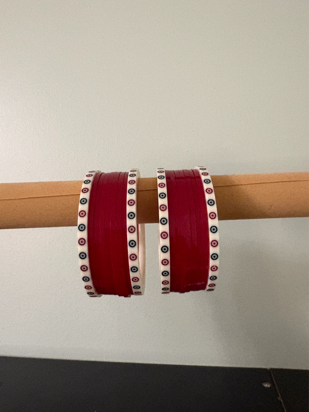 Set of 2 Indian Bangles - Red and Pink