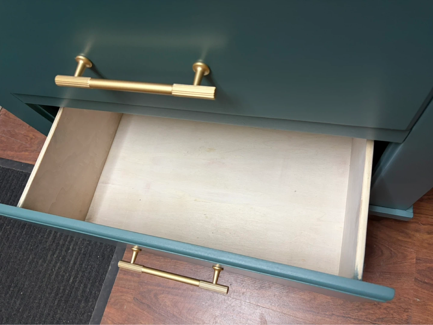 Pair of refinished wood nightstands - photo 4