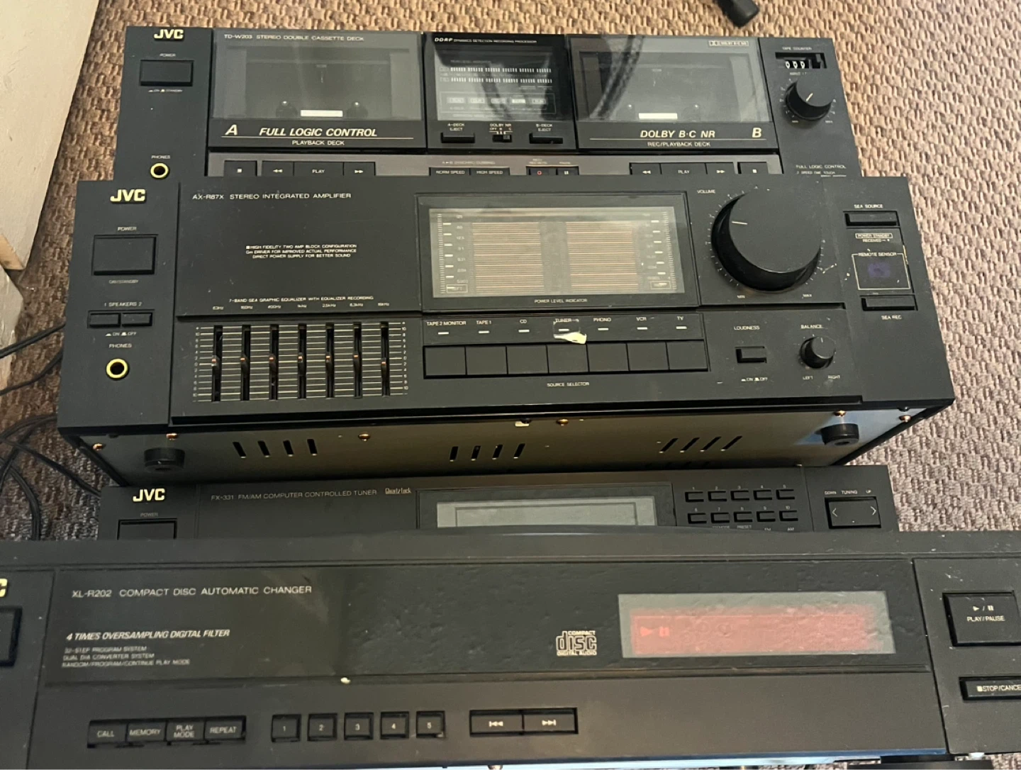 Vintage JVC speaker equipment bundle - photo 2