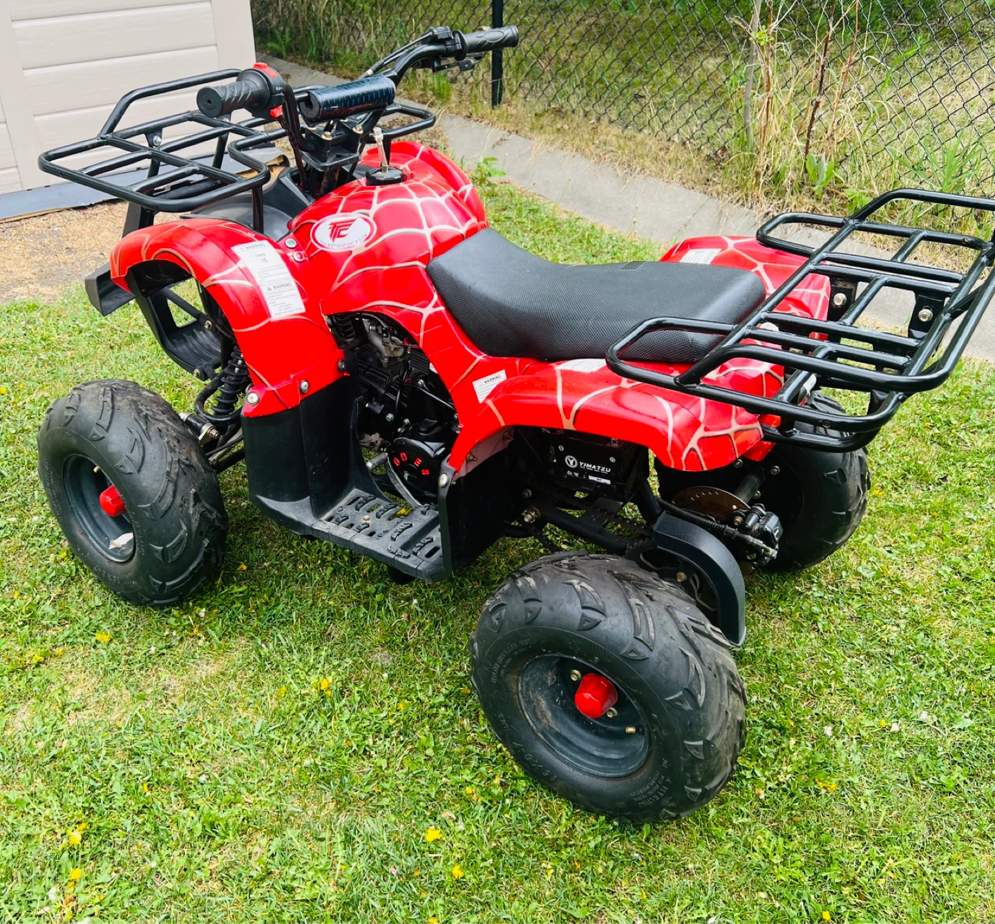 Red Kids ATV with Spider Web Design - photo 5