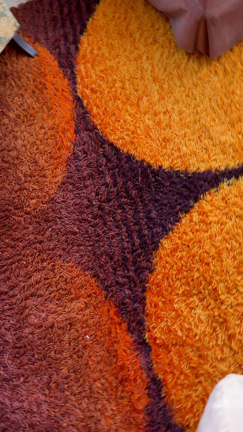 1970s Sunset Shag Wool Rug  – 9’10” x 6’7” - photo 5