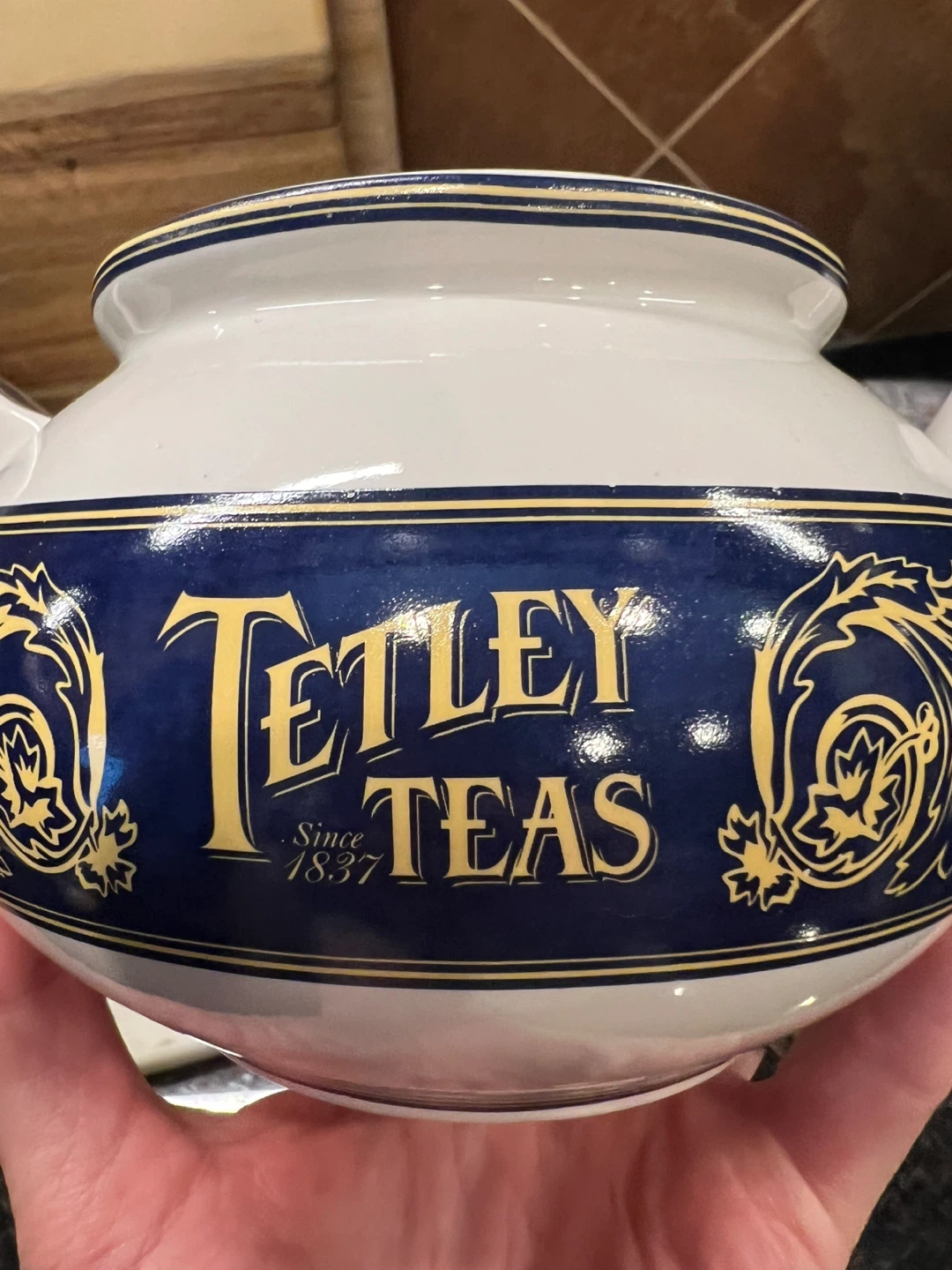 Vintage Ceramic Tetley Teas Teapot/Decor - photo 5