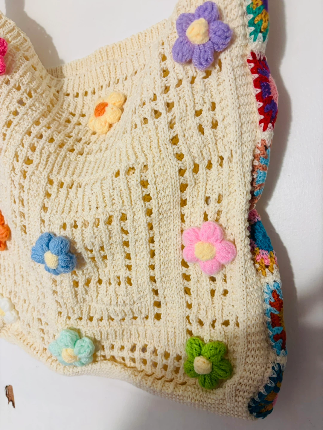 Cream Crochet Bag with Colorful Flower Appliques - photo 4
