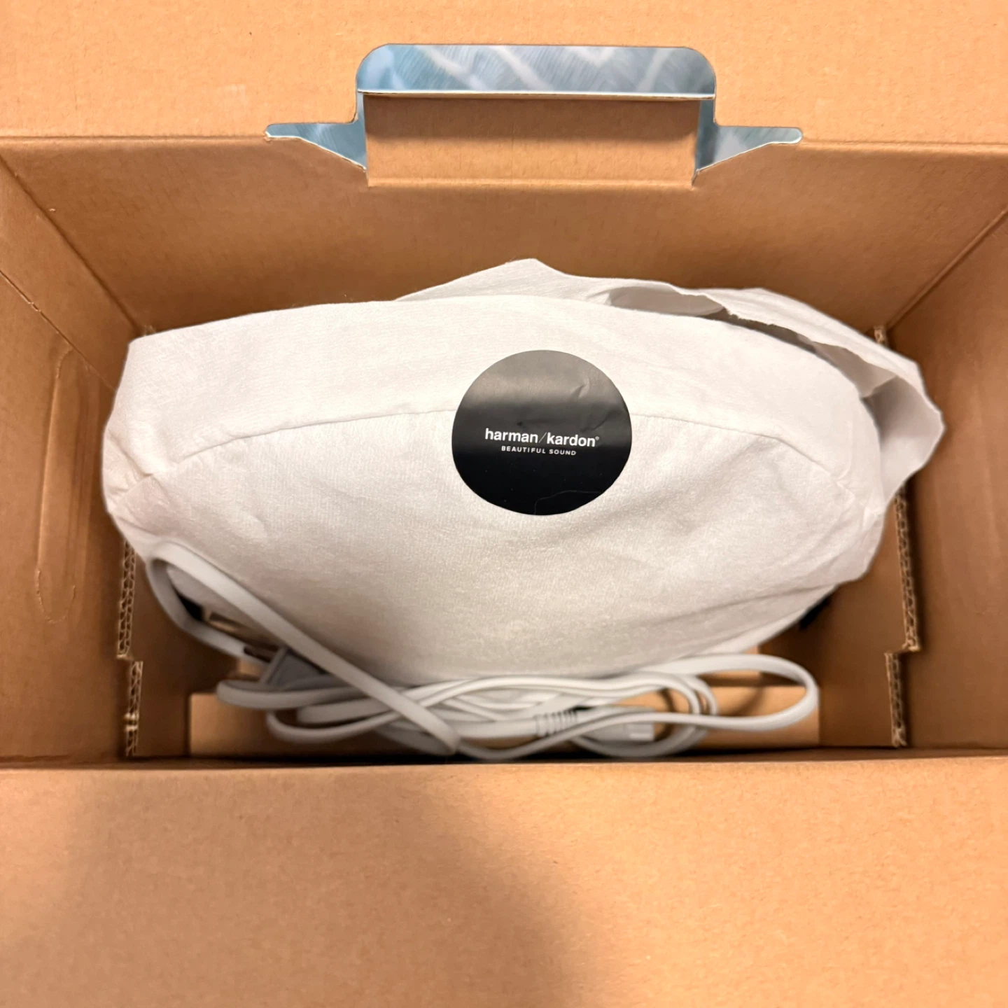 Harman Kardon Onyx Studio 9 Portable Bluetooth Speaker - photo 3