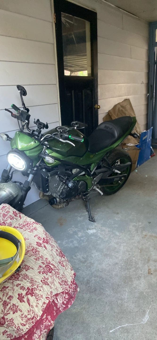 Suzuki 2017 SV650