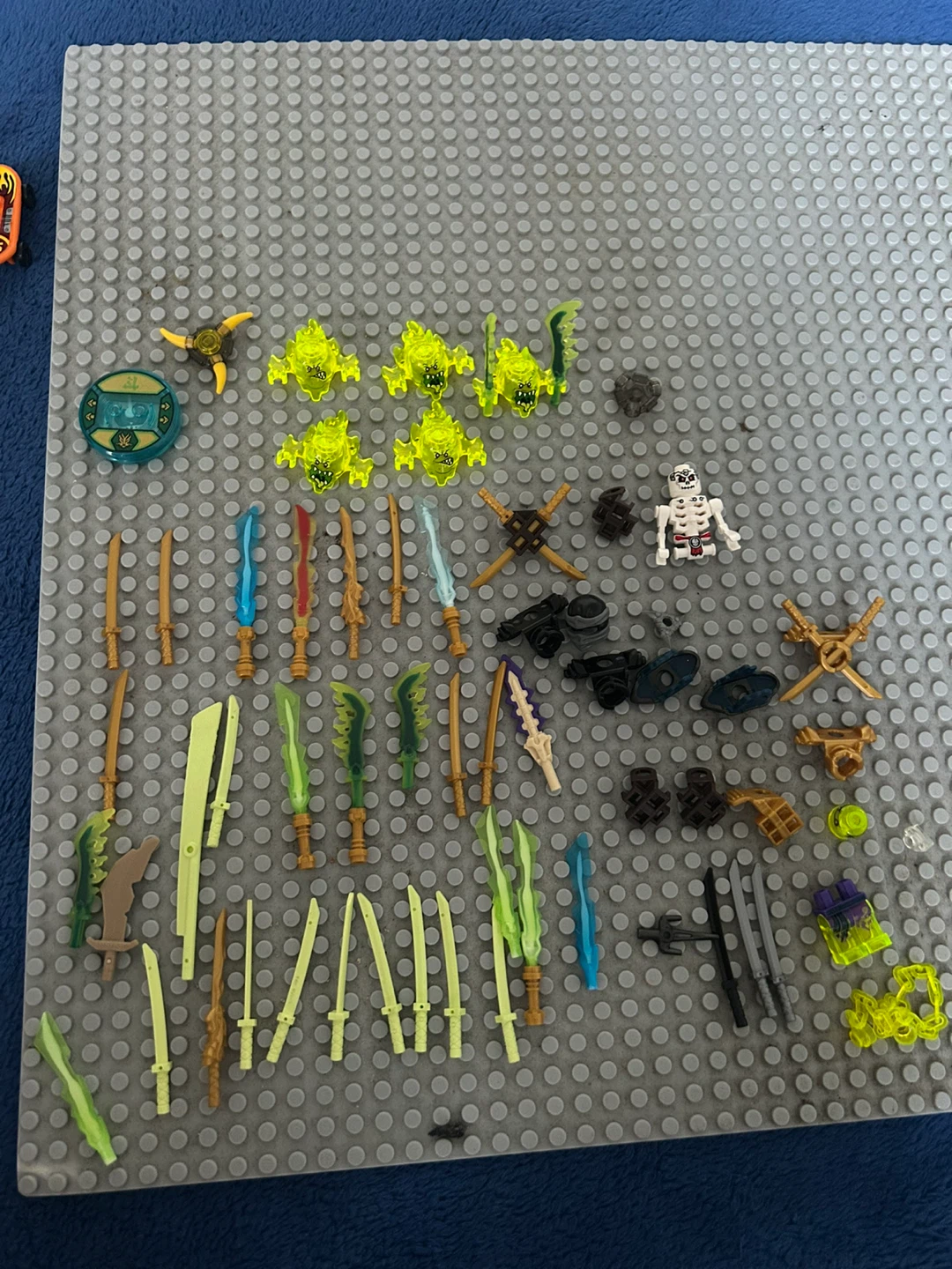 LEGO Ninjago Minifigures and Accessories - photo 2