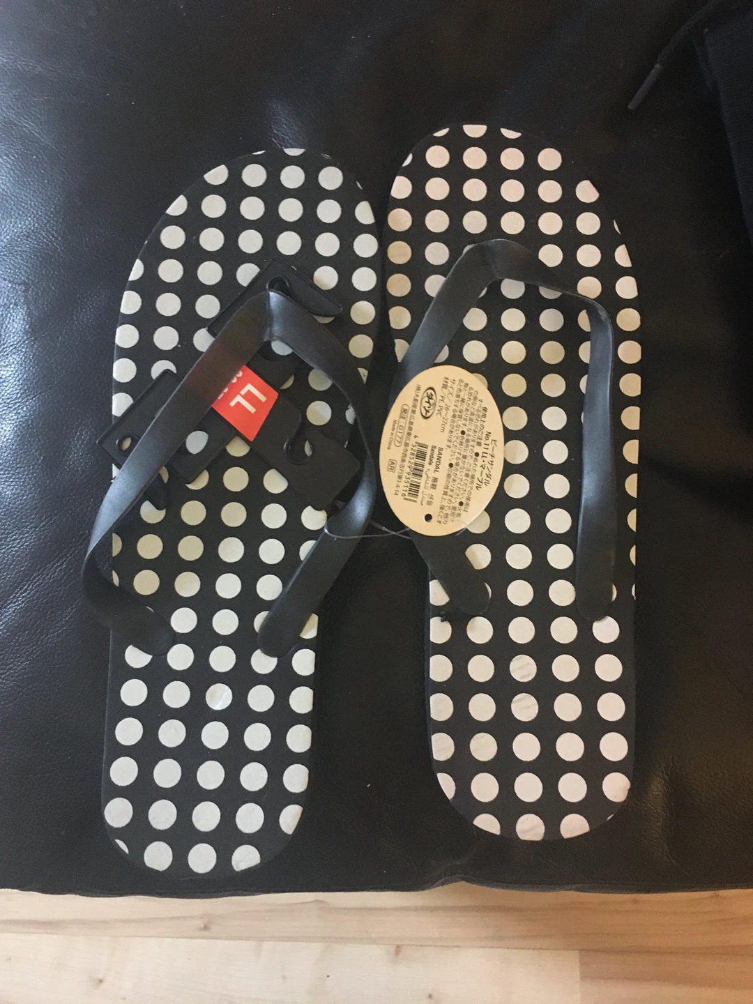 Daiso Polka Dot Flip Flops LL
