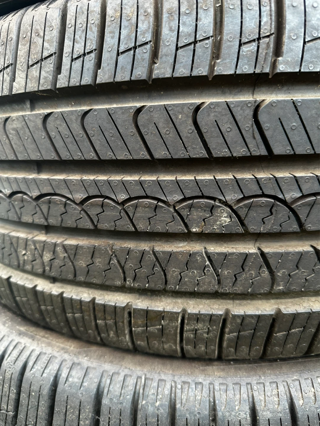 Pirelli P7 Tires - 235/50R17 - photo 2