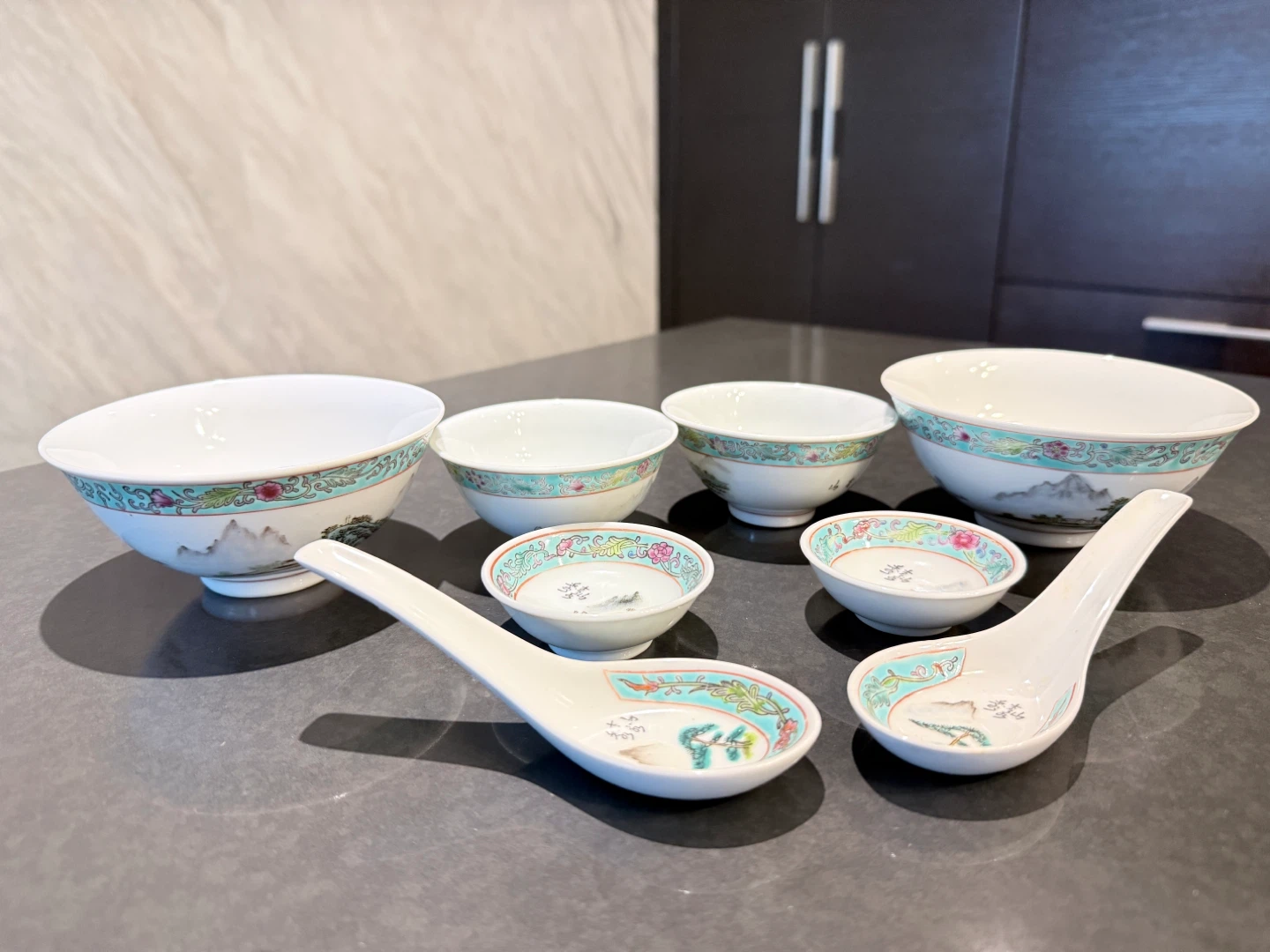 Chinese Style Bowl and Spoon Set