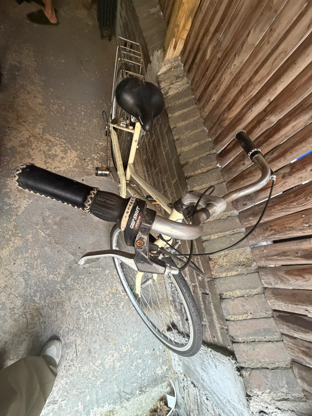 Schwinn Gateway Women's Cruiser Bike