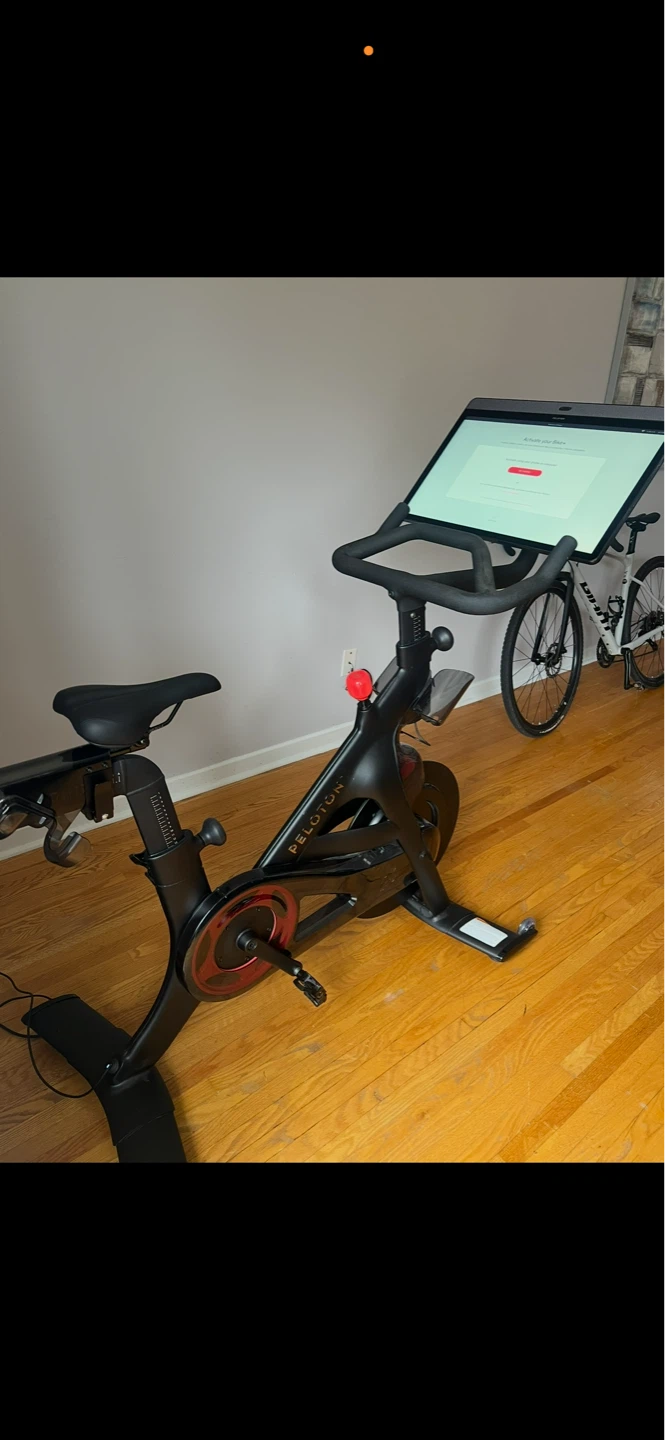 Peloton bike plus Exercise Bike - photo 2