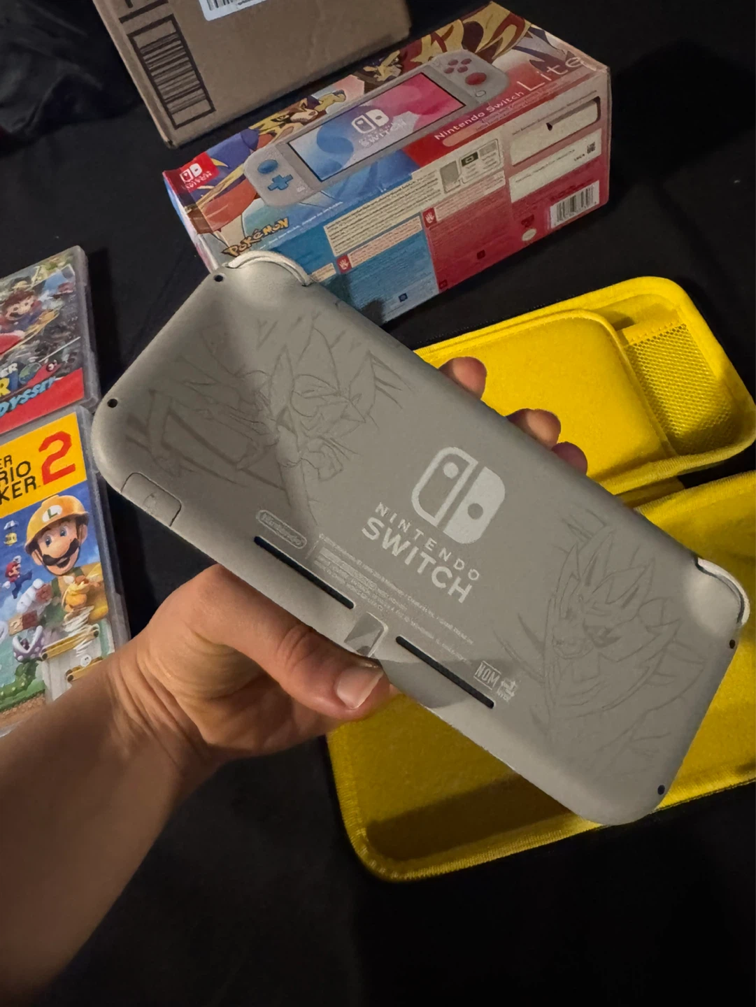 Nintendo Switch Lite Zacian and Zamazenta Edition - photo 2