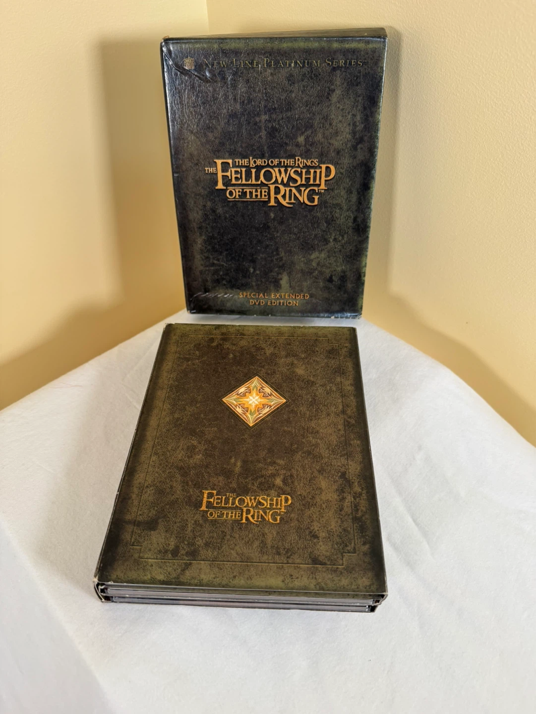 The Lord of the Rings: the Ring Special Extended DVD Edition - photo 2