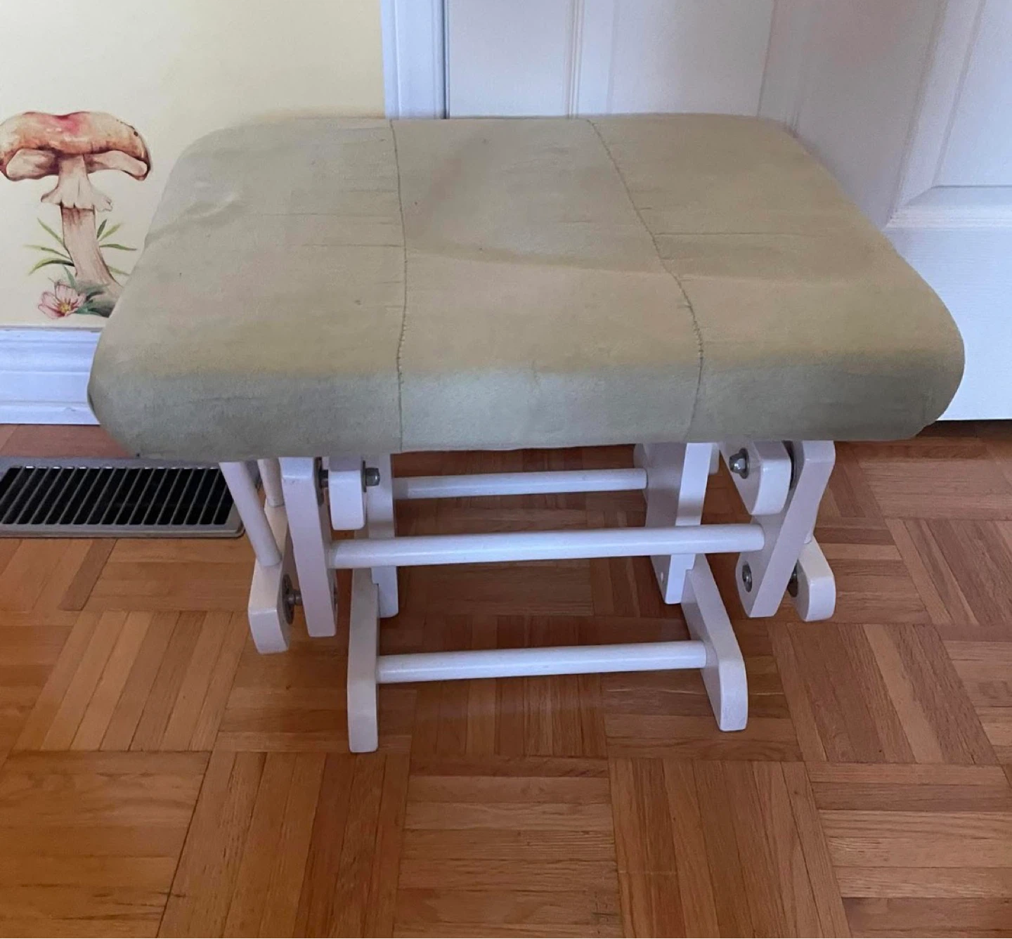 Glider Ottoman