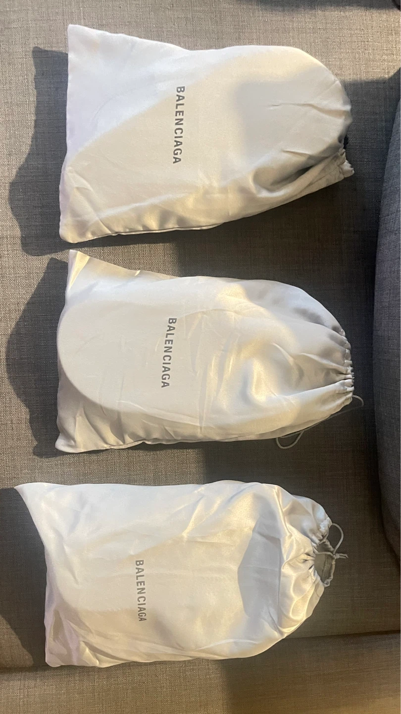 Balenciaga Fur Slides - photo 2