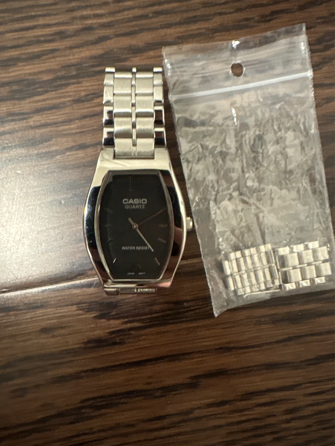 Casio Quartz Water Resist Watch