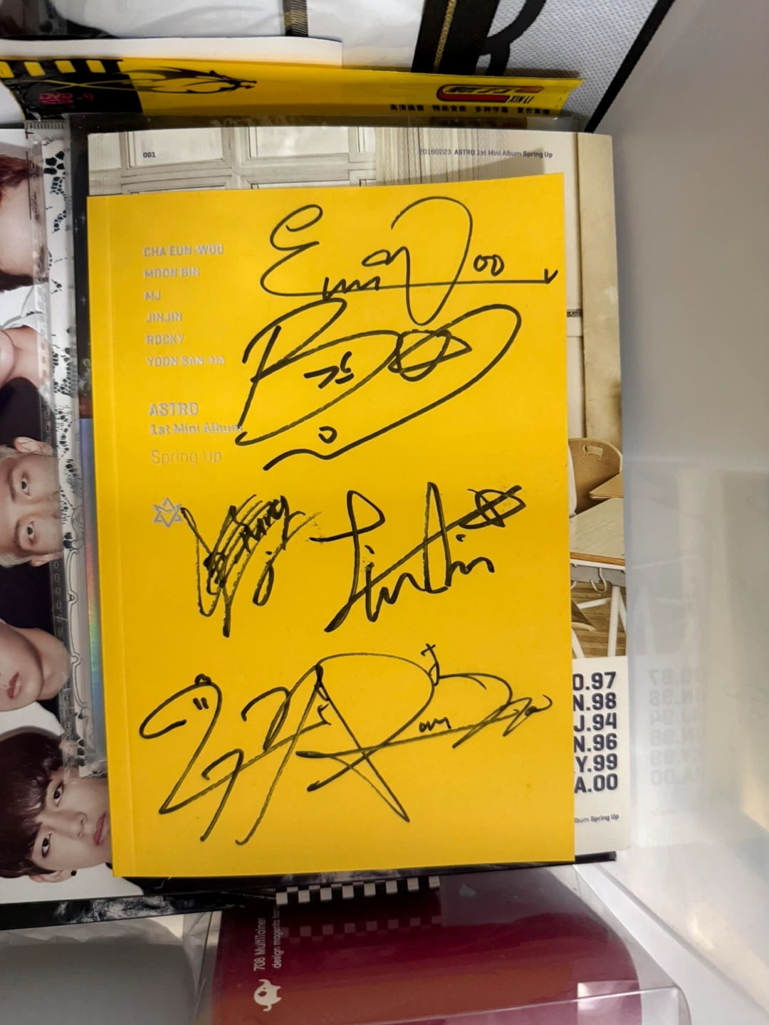 Astro signed album 1st mini album Spring Up Autographed