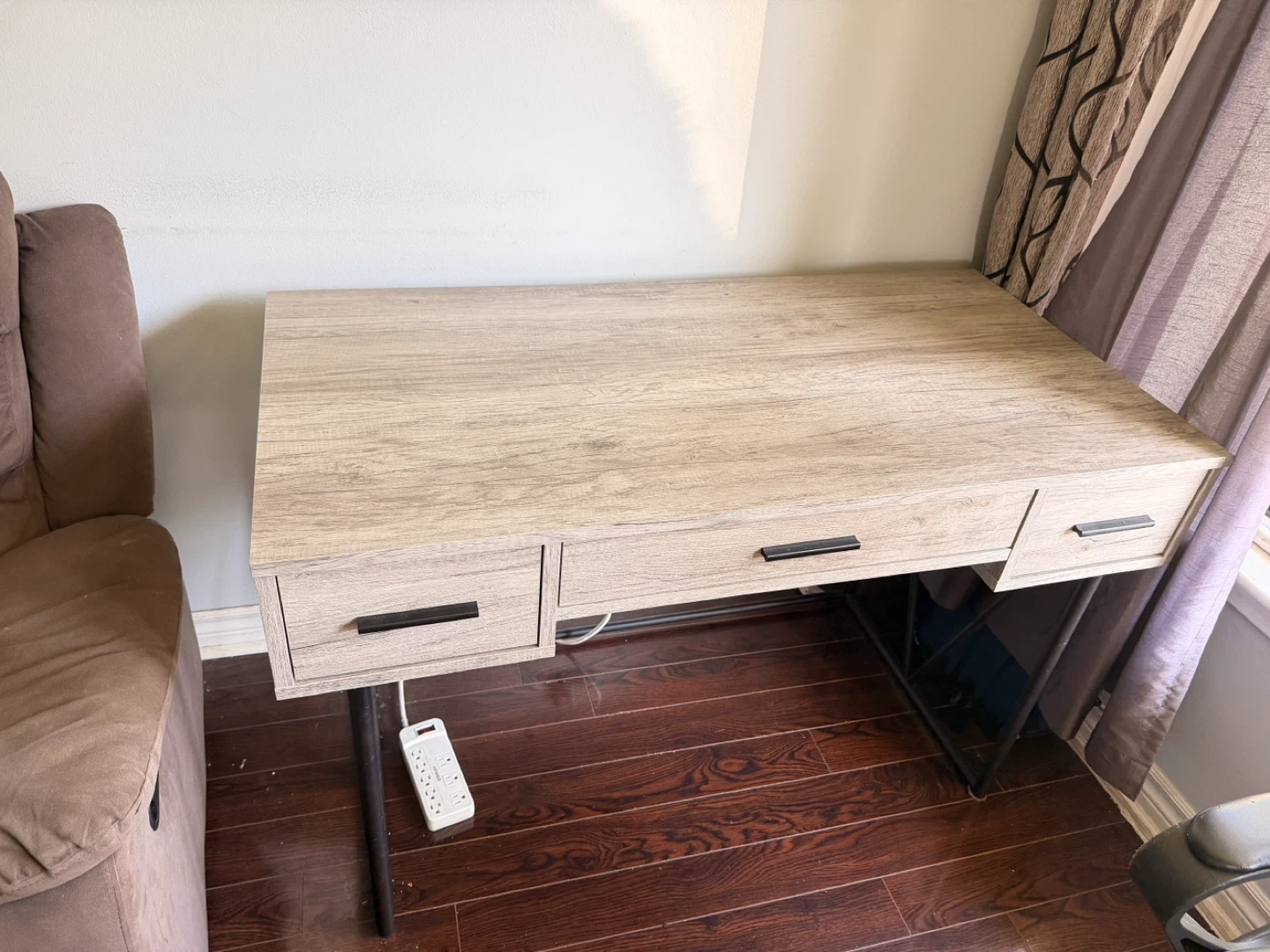 Wooden desk with 3 drawers and Gaming chair