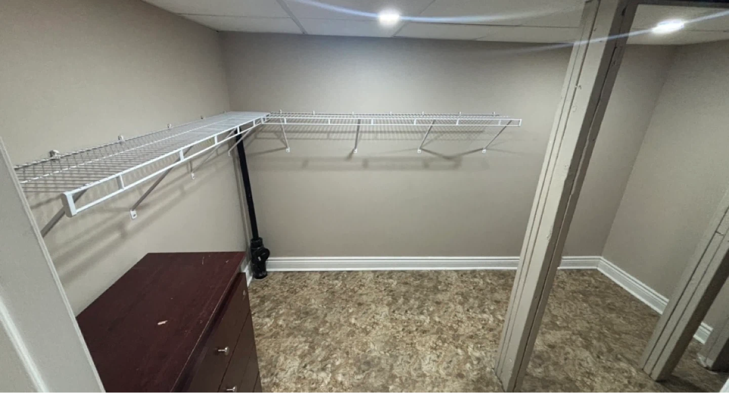1BHK Basement - photo 2