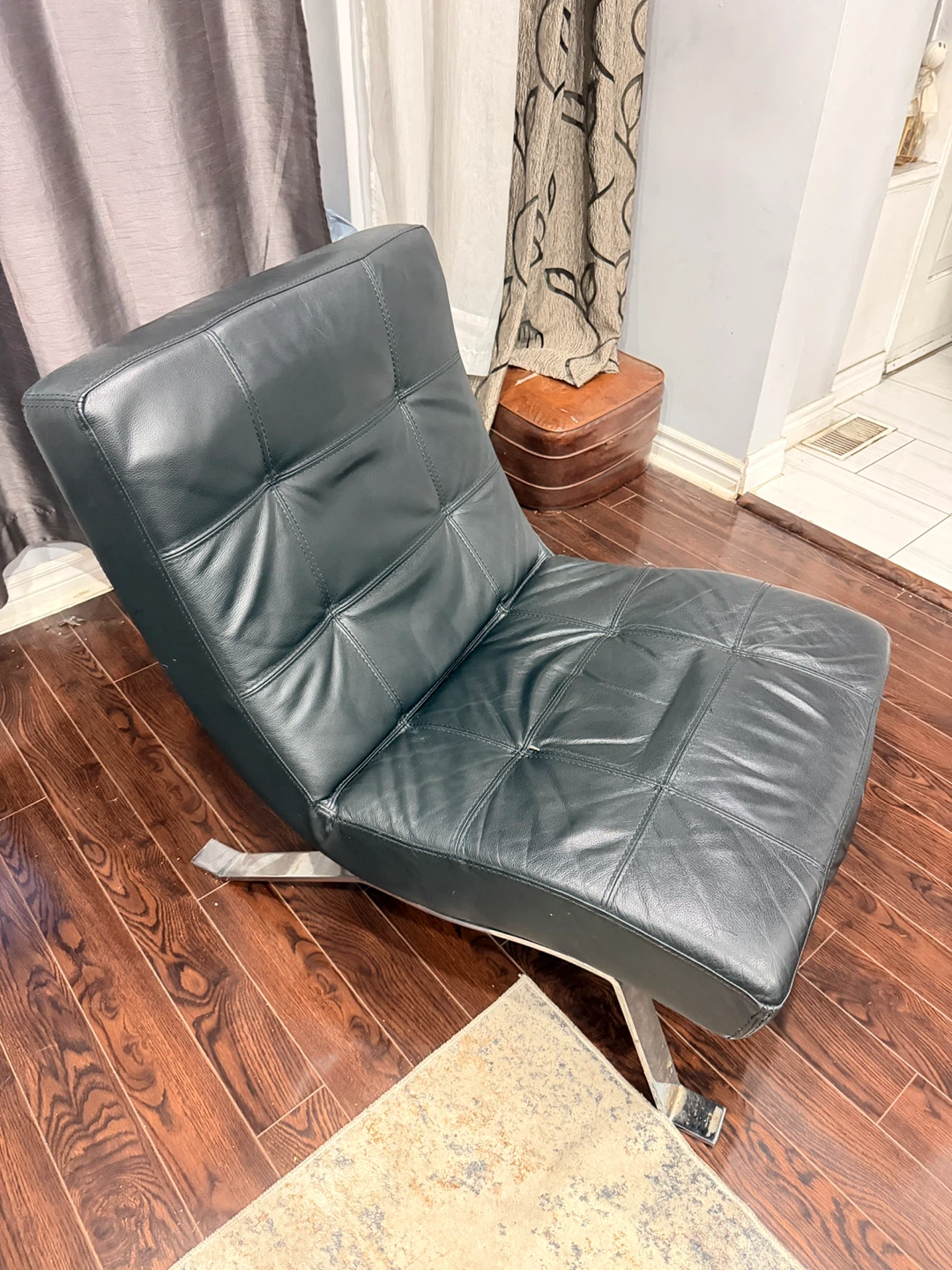 Black Faux Leather Accent Chair - photo 2