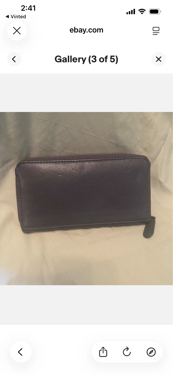 Harrods Quilted Zippered Wallet - photo 2