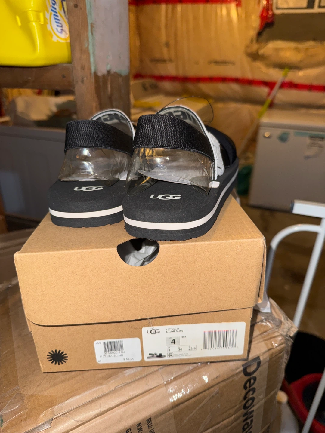 UGG K Zuma Sling Sandals Size 4 Black - photo 2