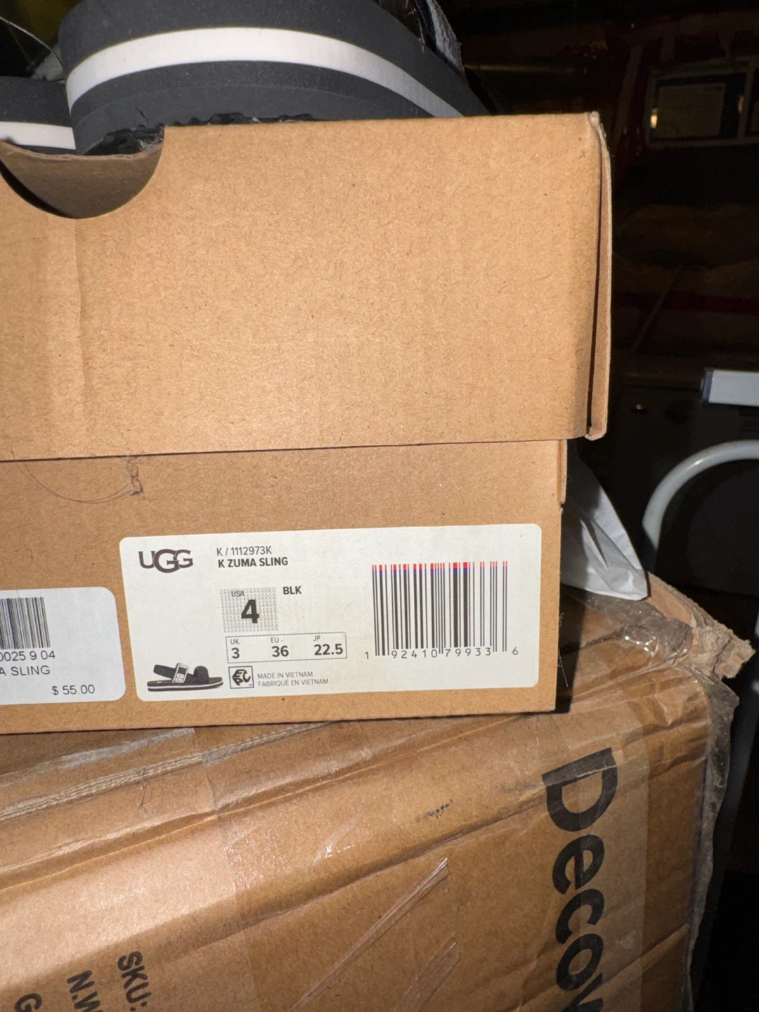 UGG K Zuma Sling Sandals Size 4 Black - photo 3