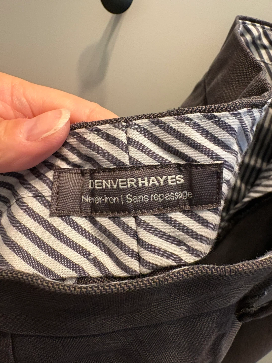 Men’s DenverHayes Casual Brown Pants  32 x 26 - $6 firm - photo 2