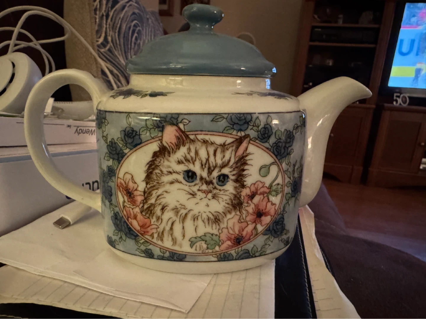 Ceramic Teapot with Cat Design - photo 2