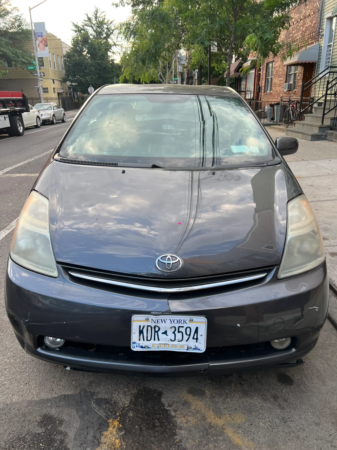 2007 Toyota Prius • Touring Hatchback 4D - photo 2