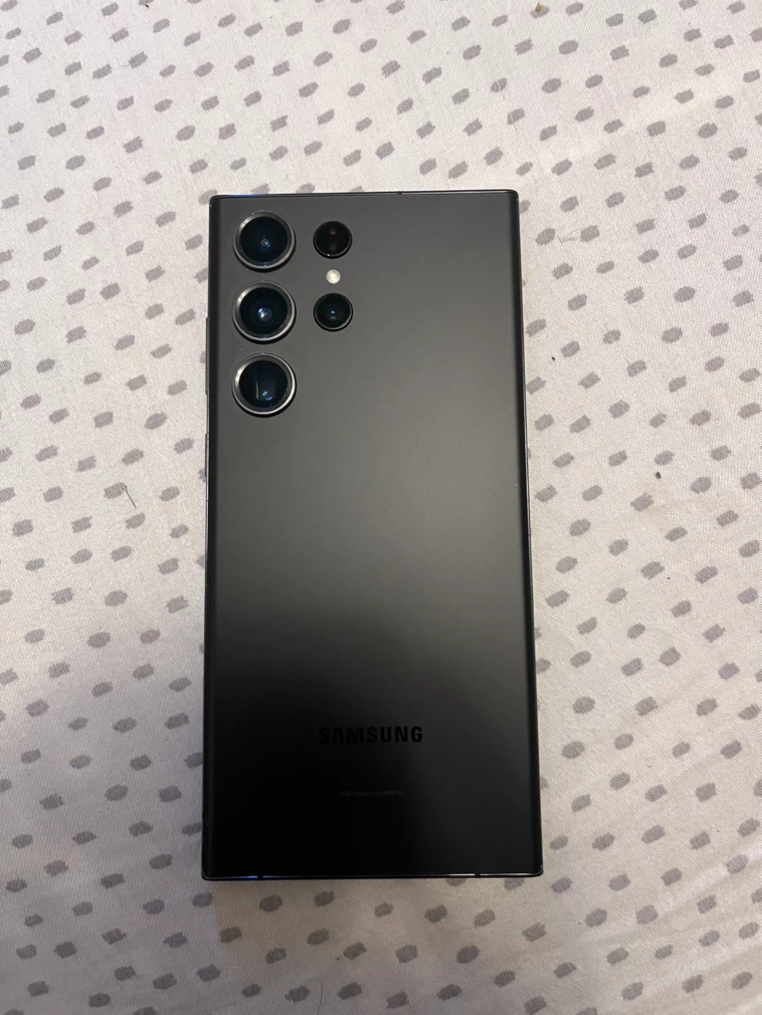 Samsung S23 Ultra 256gb storage 8 gb ram - photo 2