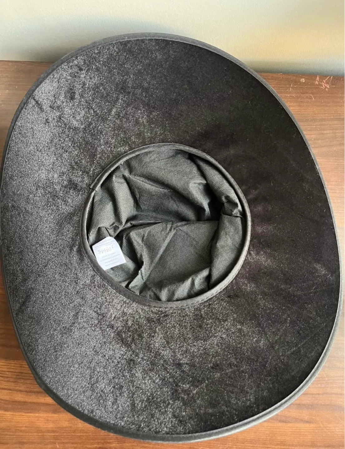 MOVING SALE - Witch Hat - Spirit Halloween - photo 3