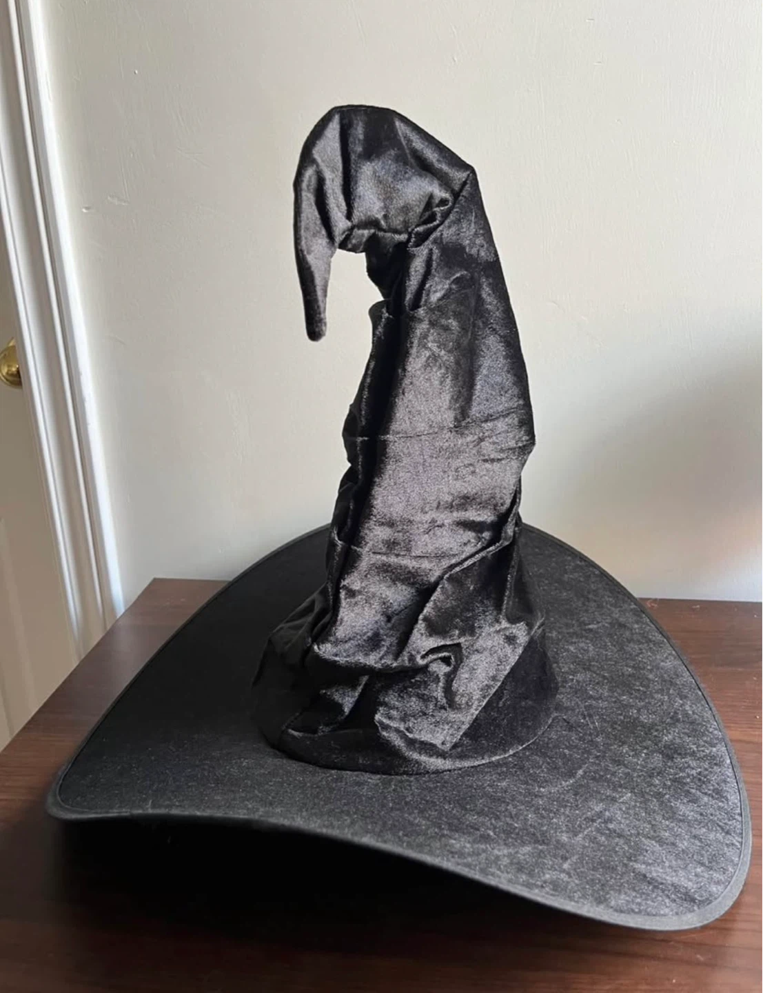 MOVING SALE - Witch Hat - Spirit Halloween - photo 2
