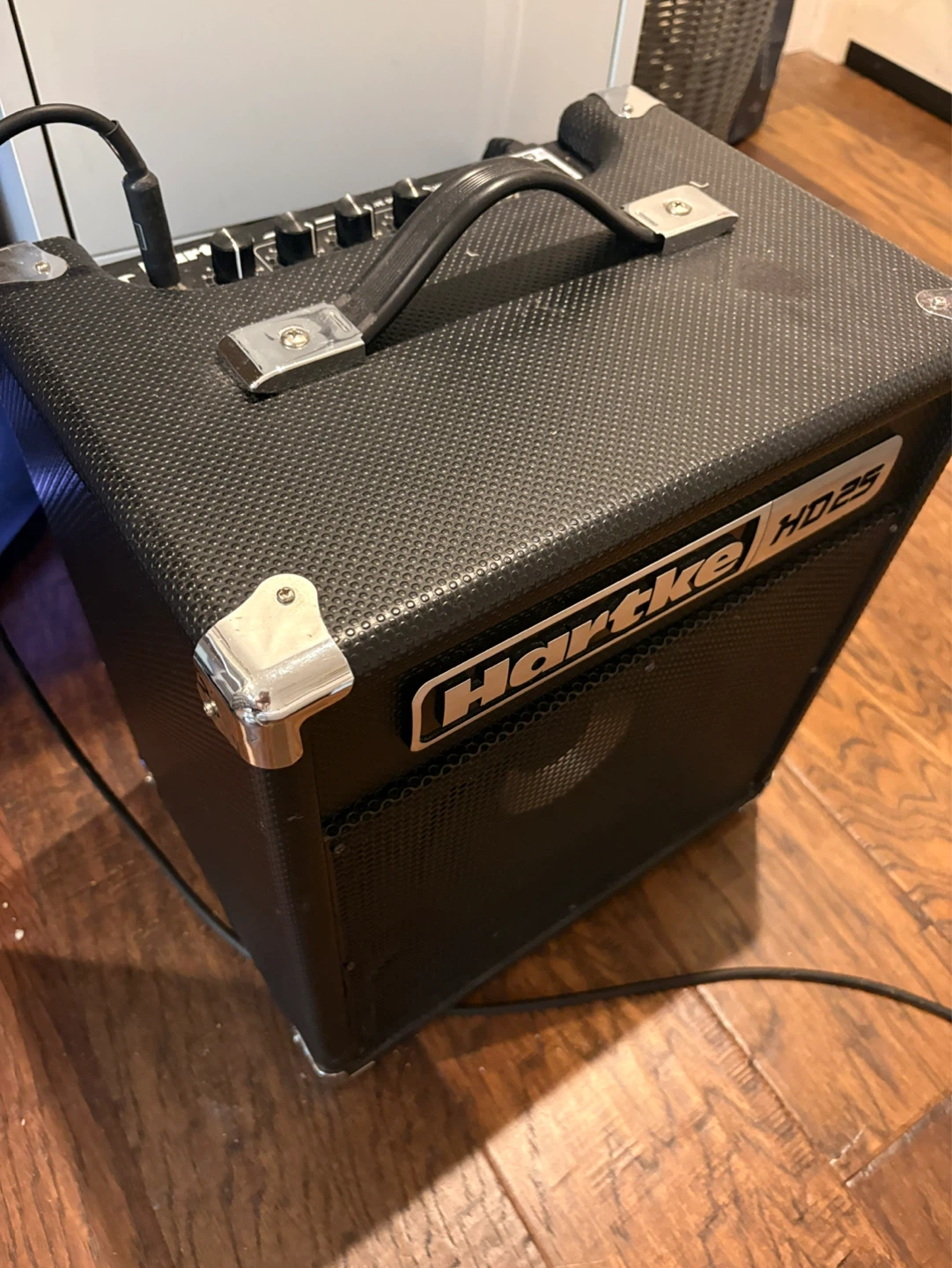 Hartke HD25 Bass Amplifier