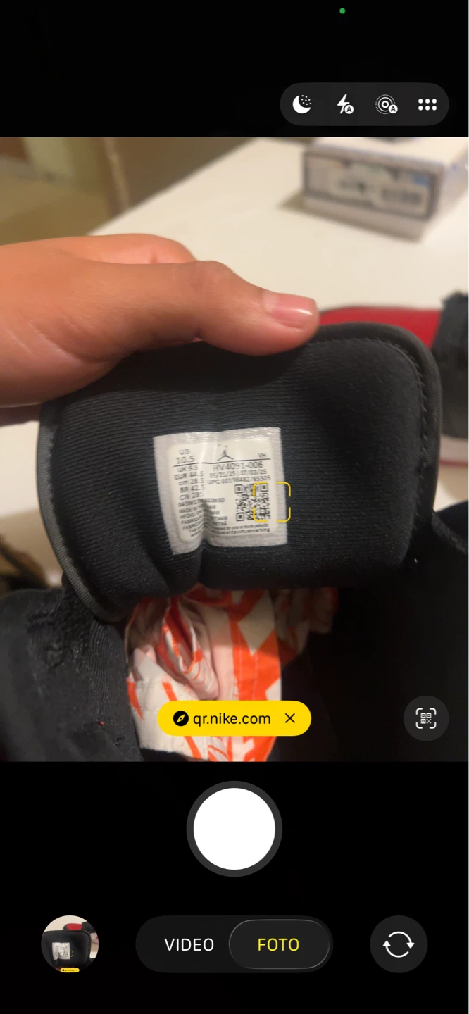 Nike Air Jordan 1 Mid SE - photo 3