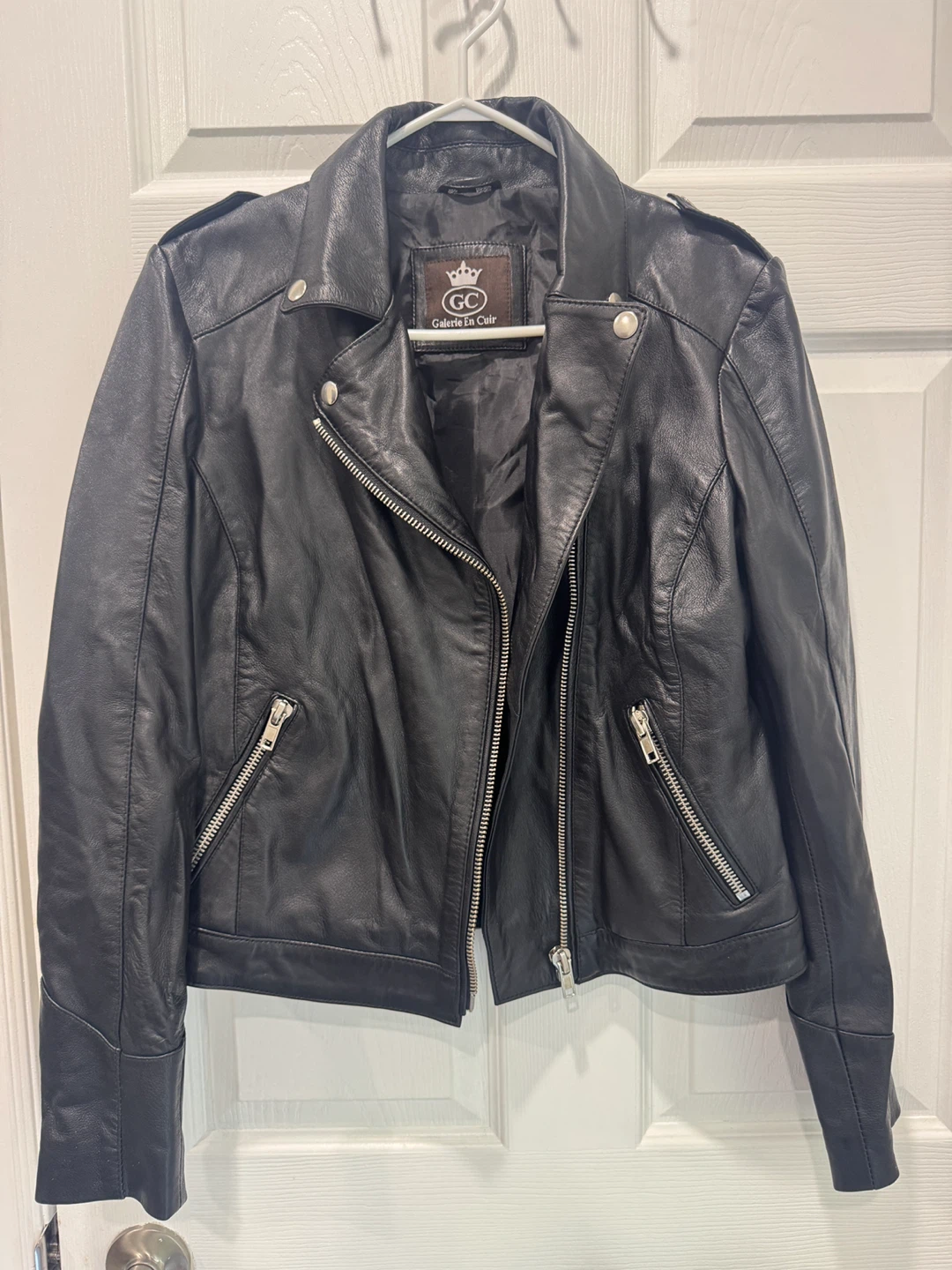 Women’s Genuine Leather Moto Jacket – Size Large - photo 5