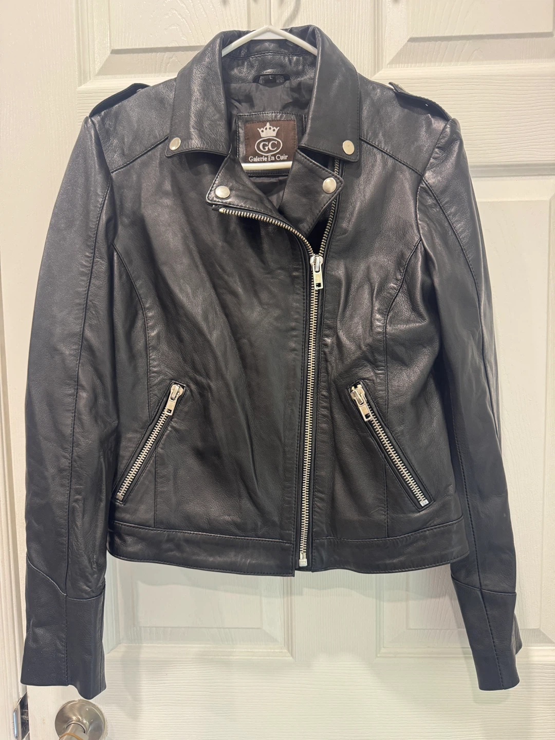 Women’s Genuine Leather Moto Jacket – Size Large