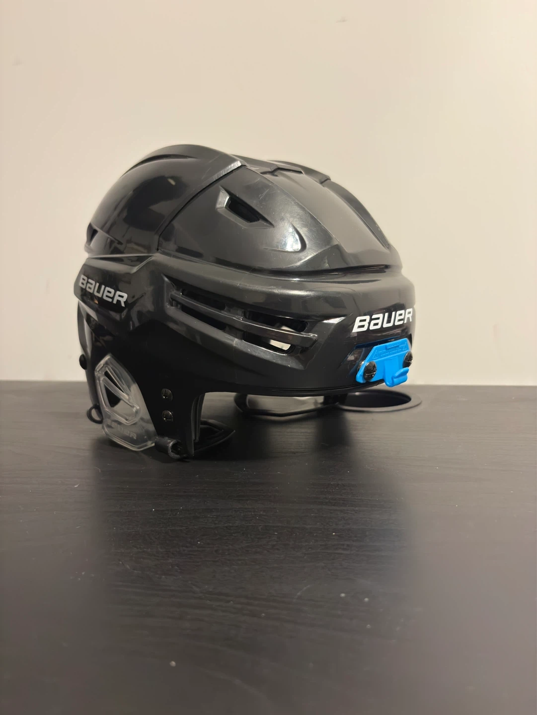 Bauer re-act 70 Hockey helmet