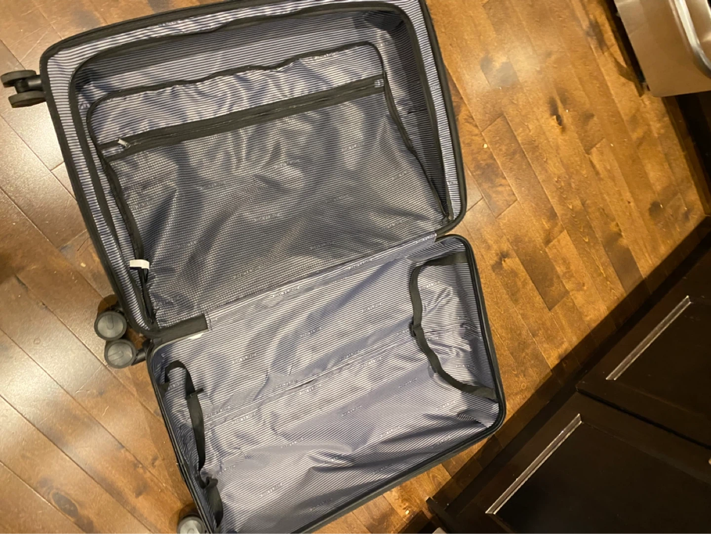 Skyline Luggage - Blue Hardshell Suitcase - photo 2
