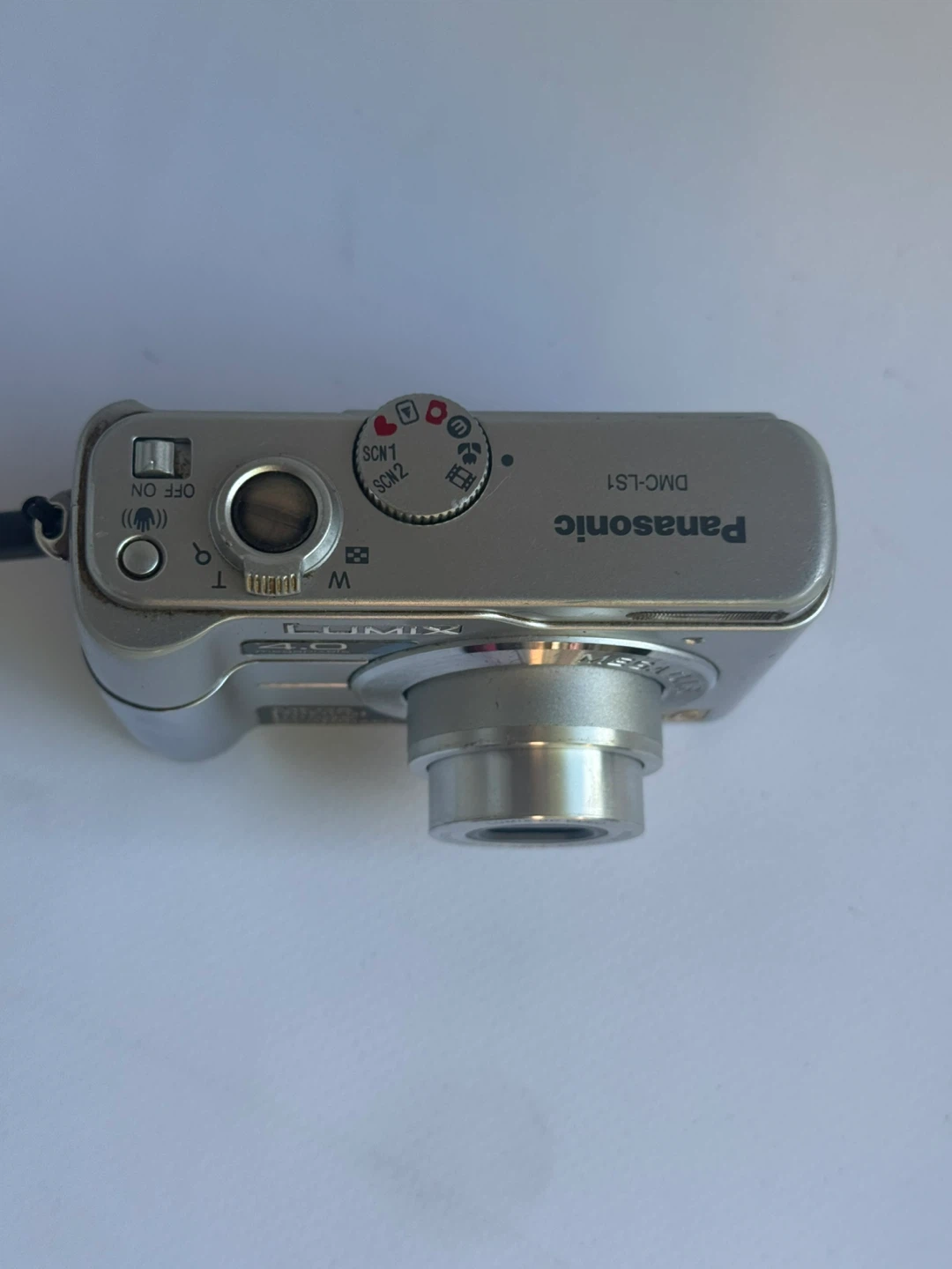 Panasonic Lumix DMC-LS1 Digital Camera - photo 2