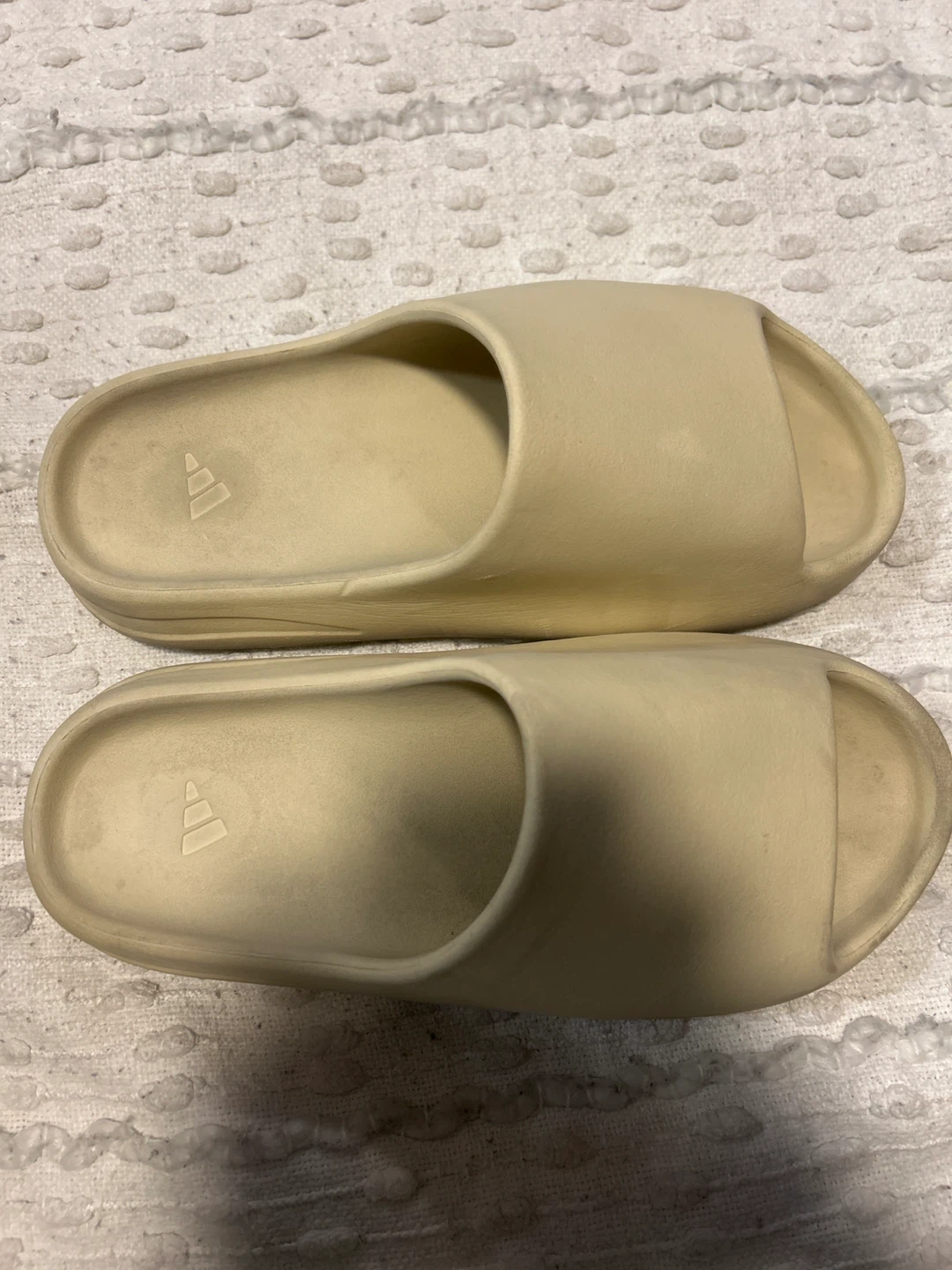 Bone colour Yezzy slides season 1 - photo 2